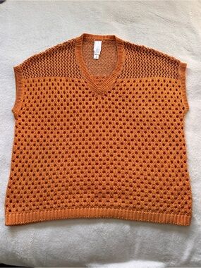 Wynne Layers open knit V-Neck Top Blouse orange size M